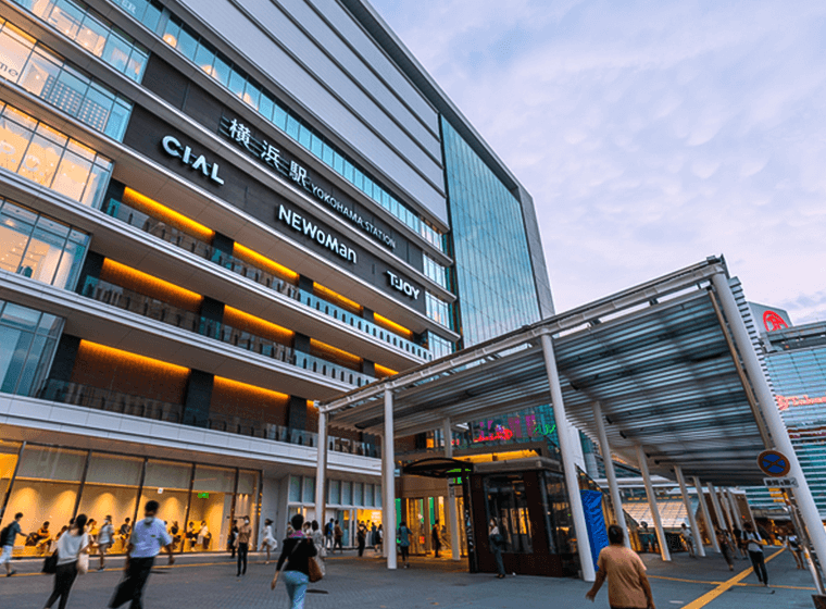 ニュウマン横浜の外観